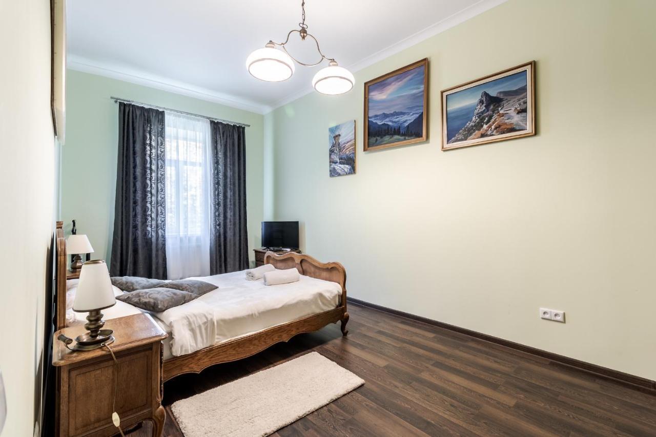 Modern Chaikovskogo Apartment Lvov Exteriér fotografie
