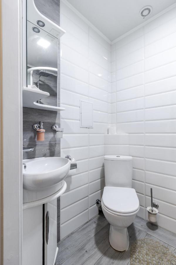 Modern Chaikovskogo Apartment Lvov Exteriér fotografie